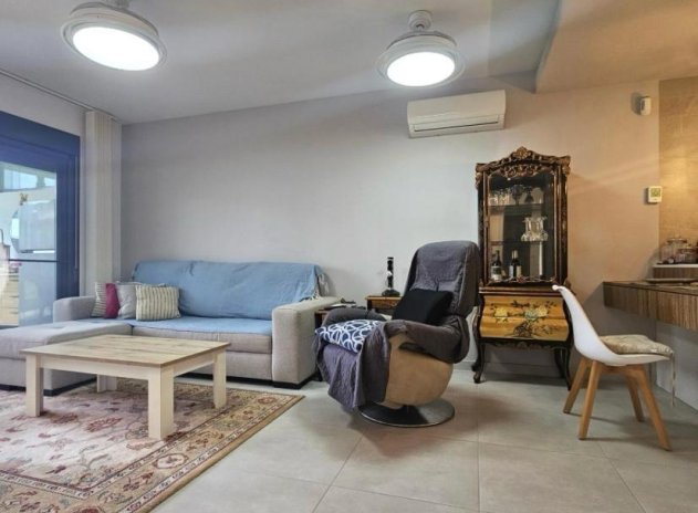 Reventa - Apartamento / Piso - Guardamar del Segura