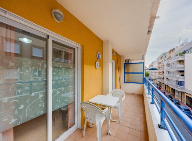 Reventa - Apartamento / Piso - Torrevieja