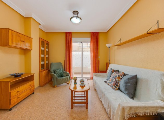 Reventa - Apartamento / Piso - Torrevieja