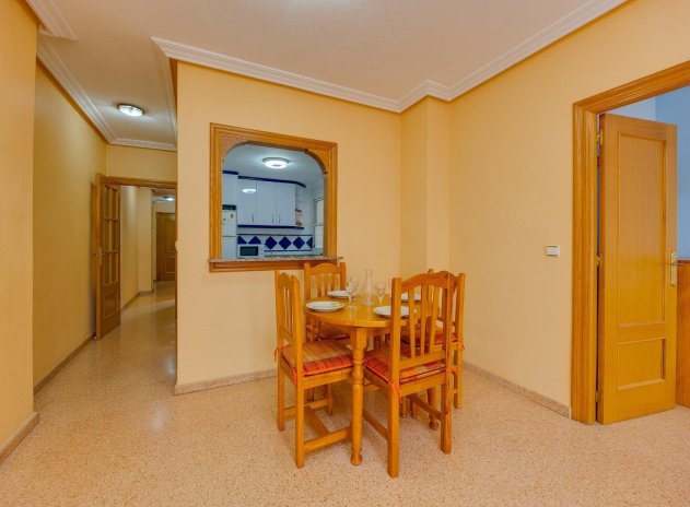 Reventa - Apartamento / Piso - Torrevieja