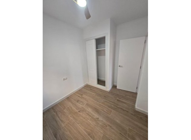 Resale - Villa * - Orihuela Costa * - La Florida *