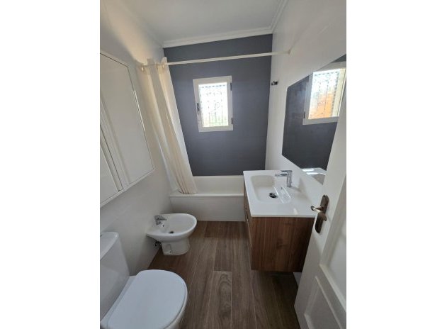 Resale - Villa * - Orihuela Costa * - La Florida *