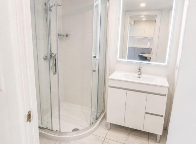 Revente - Appartement - Torrevieja - La Mata