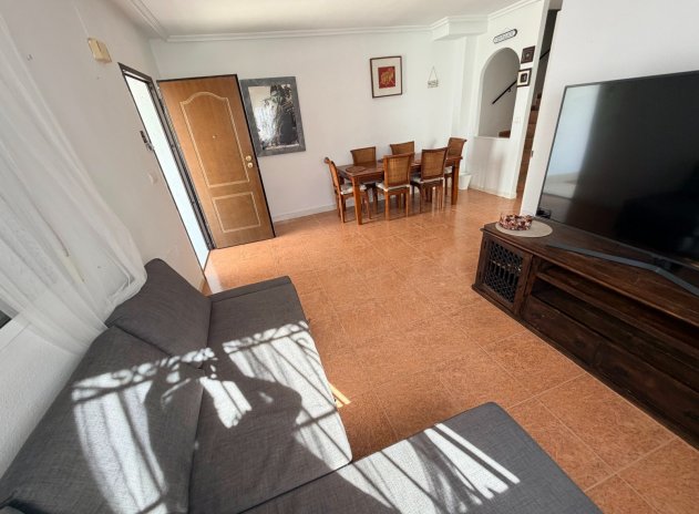 Herverkoop - Rijwoning - Orihuela - Entre Naranjos