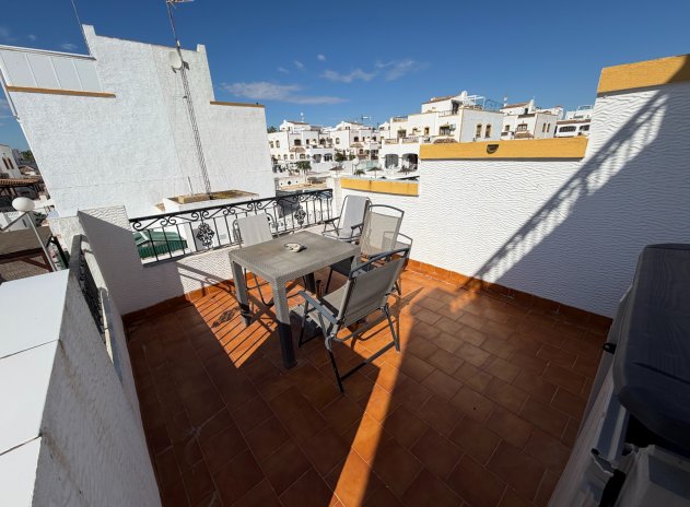Herverkoop - Rijwoning - Orihuela - Entre Naranjos