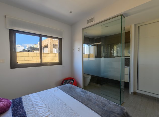 Herverkoop - Villa - Ciudad Quesada - Pueblo Bravo