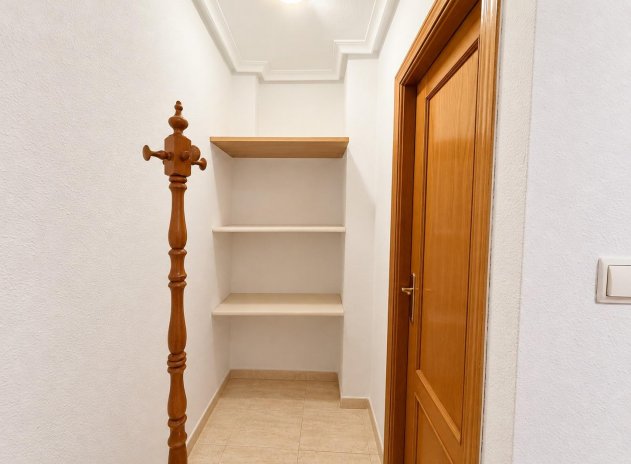 Reventa - Apartamento / Piso - Torrevieja