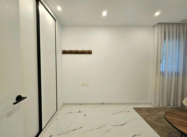 Resale - Apartment / Flat * - Gran Alacant * - Monte y Mar Alto