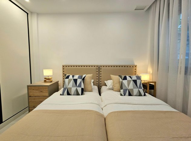 Resale - Apartment / Flat * - Gran Alacant * - Monte y Mar Alto