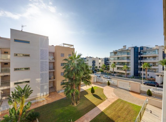 Resale - Apartment / Flat * - Orihuela Costa * - Playa Flamenca *