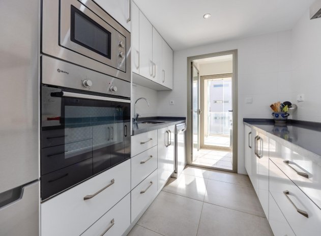 Resale - Apartment / Flat * - Orihuela Costa * - Playa Flamenca *