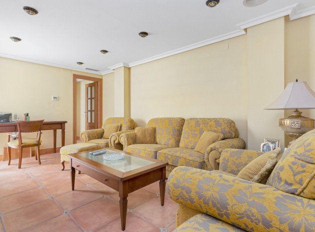 Herverkoop - duplex - Torrevieja - Centro