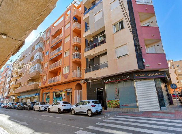 Wiederverkauf - Wohnung - Torrevieja - La Mata pueblo