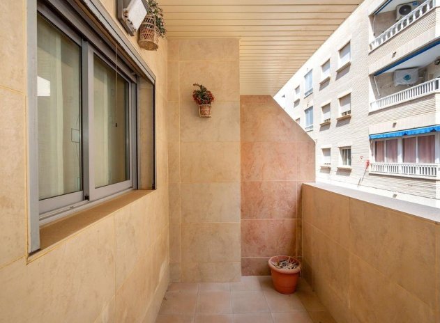 Herverkoop - Appartement / flat - Torrevieja - La Mata