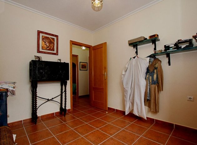 Resale - Town House - Los Montesinos