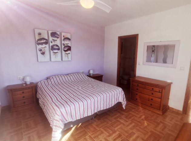 Resale - Villa - Los Alcazares - Town