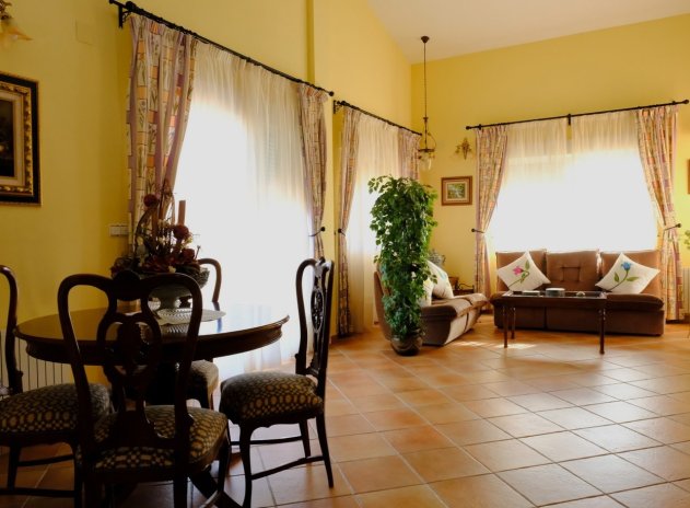 Reventa - Finca / Country Property - Orihuela