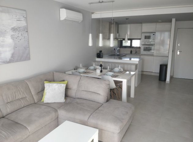 Reventa - Apartamento / piso - Guardamar del Segura