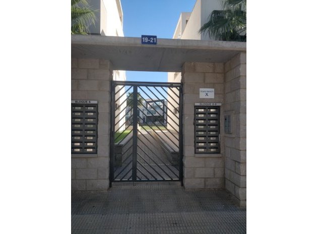 Reventa - Apartamento / piso - Guardamar del Segura