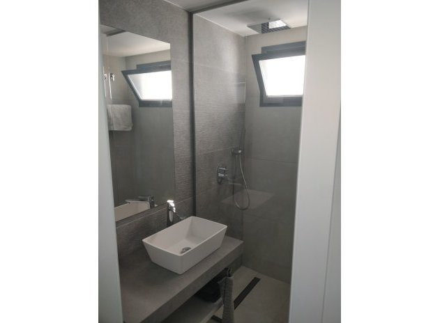 Reventa - Apartamento / piso - Guardamar del Segura