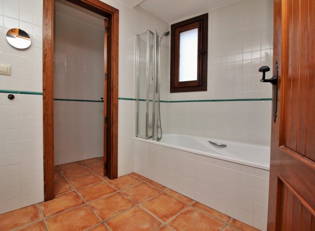 Revente - Appartement - Punta Prima