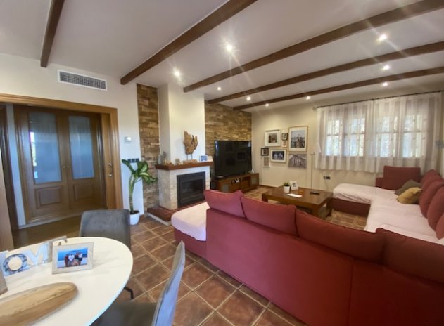 Resale - Finca / Country Property *  - Murcia - Murcia *