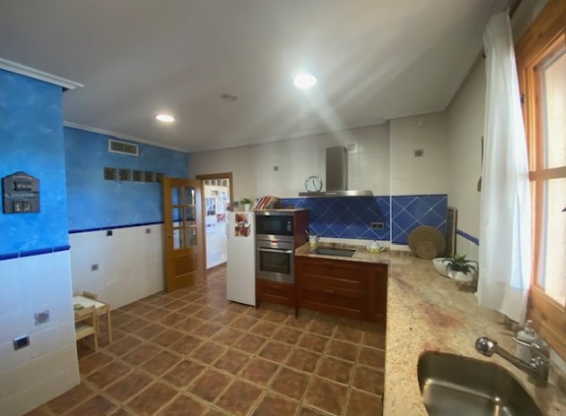 Resale - Finca / Country Property *  - Murcia - Murcia *