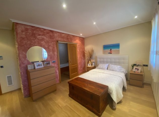 Resale - Finca / Country Property *  - Murcia - Murcia *