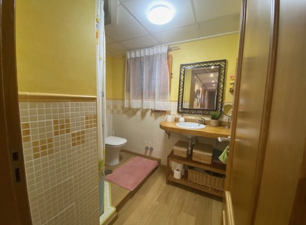 Resale - Finca / Country Property *  - Murcia - Murcia *