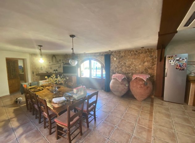 Resale - Finca / Country Property *  - Murcia - Murcia *