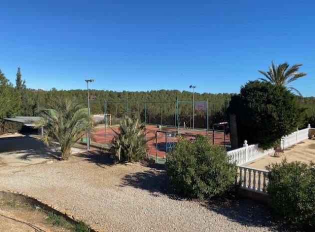 Resale - Finca / Country Property *  - Murcia - Murcia *