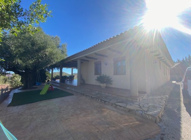 Resale - Finca / Country Property *  - Murcia - Murcia *