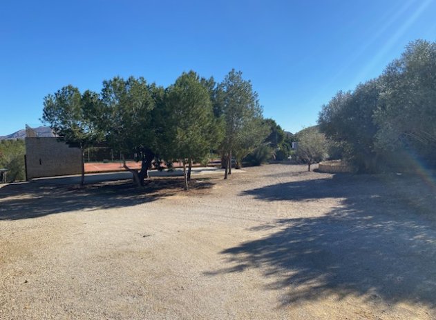 Resale - Finca / Country Property *  - Murcia - Murcia *