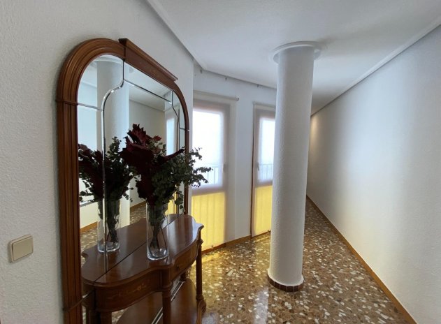 Resale - Apartment / flat - Elche - Center