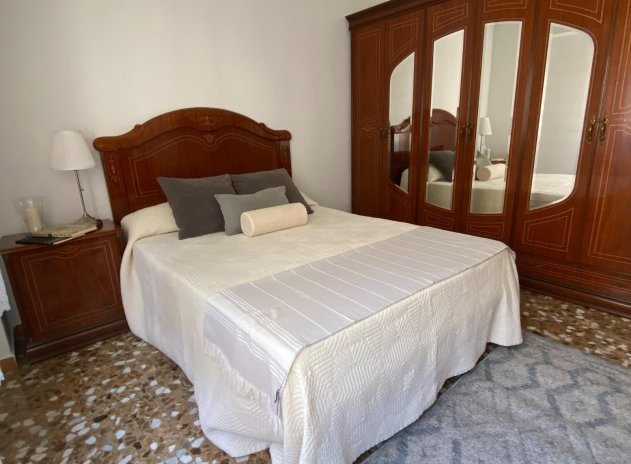 Resale - Apartment / flat - Elche - Center