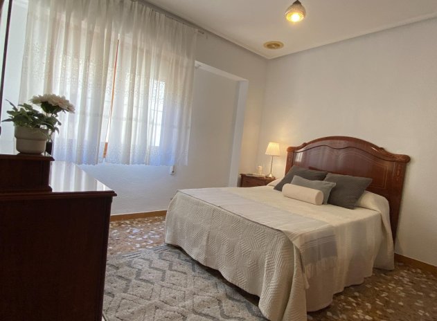 Resale - Apartment / flat - Elche - Center