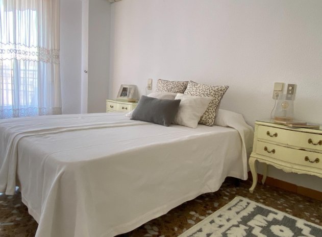 Resale - Apartment / flat - Elche - Center