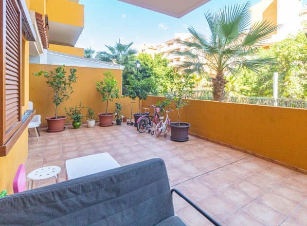 Herverkoop - Appartement / flat - Torrevieja - Punta prima