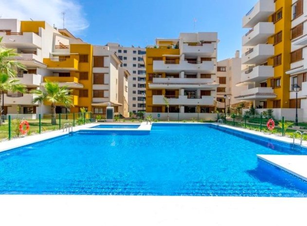 Herverkoop - Appartement / flat - Torrevieja - Punta prima