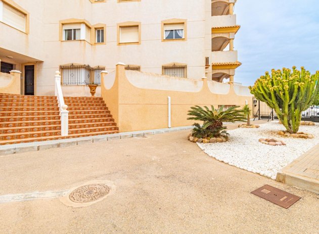 Reventa - Apartamento / piso - Orihuela Costa - La Zenia