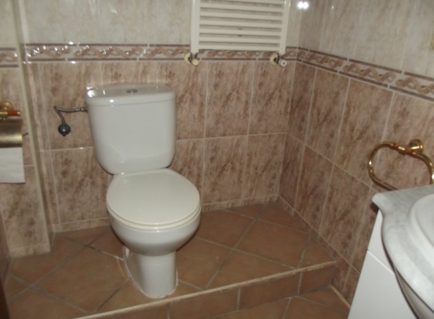 Resale - Villa - Torrevieja - El Chaparral