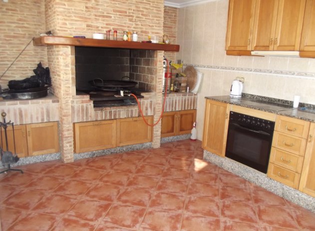 Resale - Villa - Torrevieja - El Chaparral