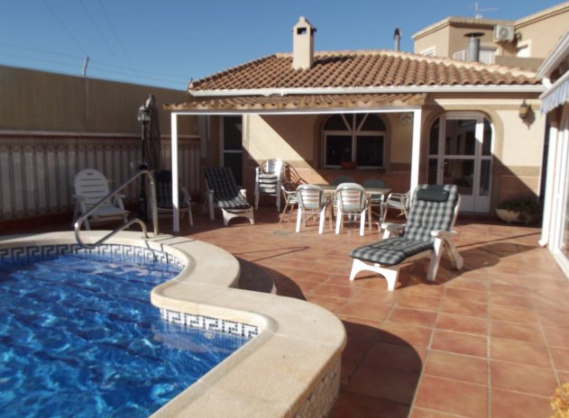 Revente - Villa - Torrevieja - El Chaparral