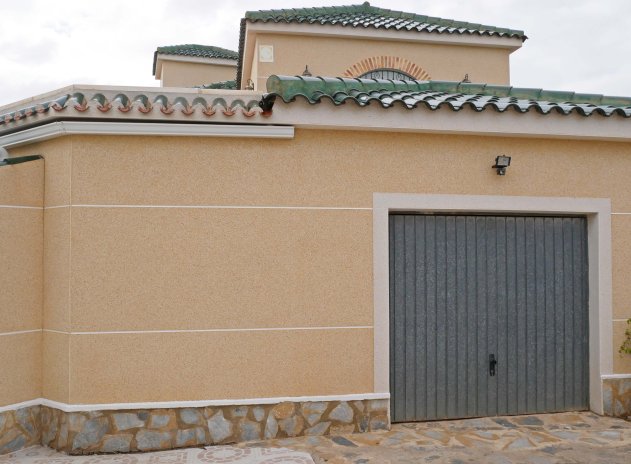 Wiederverkauf - Villa - Torrevieja - El Chaparral