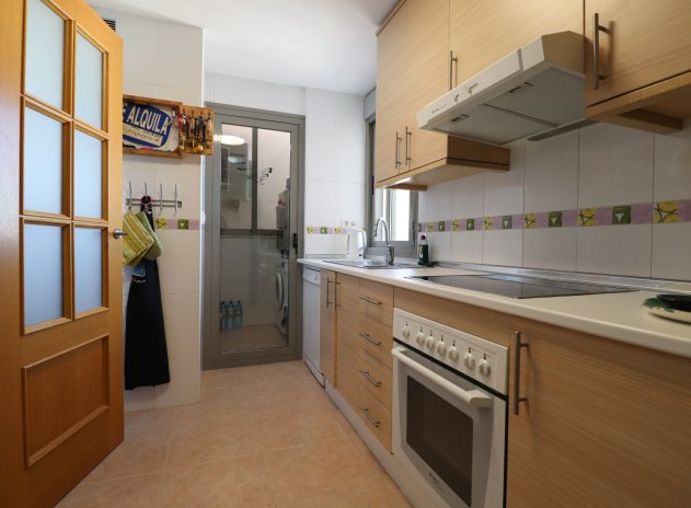 Herverkoop - Appartement / flat - Guardamar del Segura