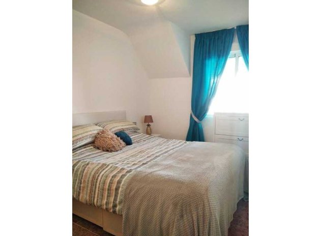 Resale - Apartment / flat - Entre Naranjos