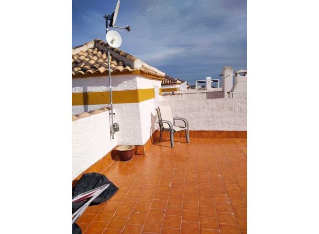 Resale - Apartment / flat - Entre Naranjos