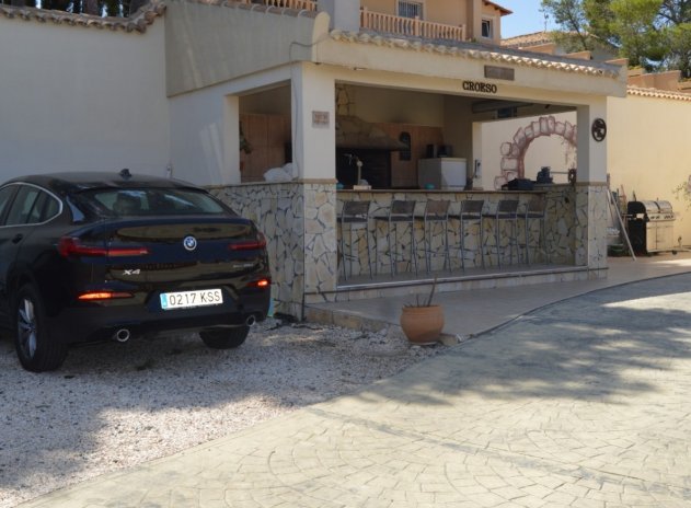 Resale - Villa - Orihuela Costa - Villamartín