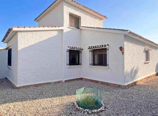 Resale - Villa - Orihuela Costa - Dehesa de campoamor