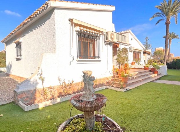 Reventa - Villa - Orihuela Costa - Dehesa de campoamor